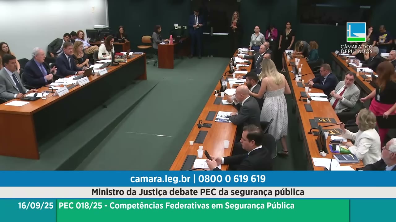 Vídeo do evento em 2:12:41