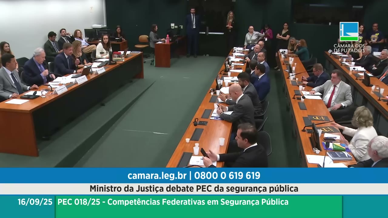 Vídeo do evento em 2:13:02