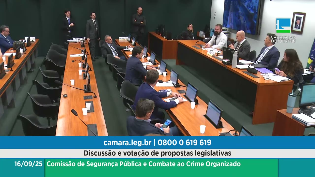 Vídeo do evento em 1:05:36