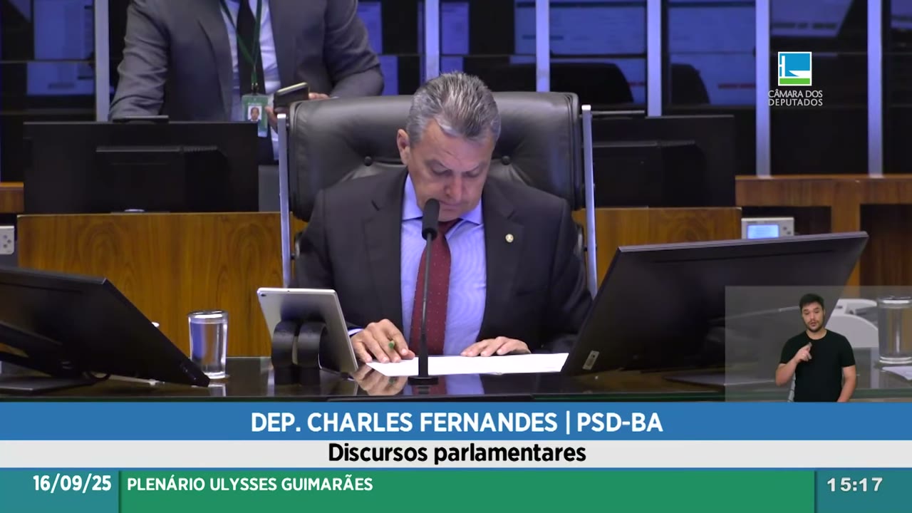 Vídeo do evento em 1:20:37