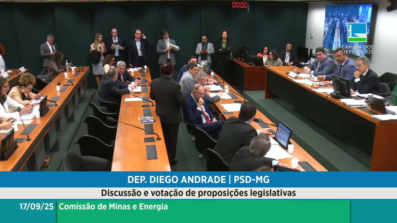 Vídeo do evento em 1:15:20