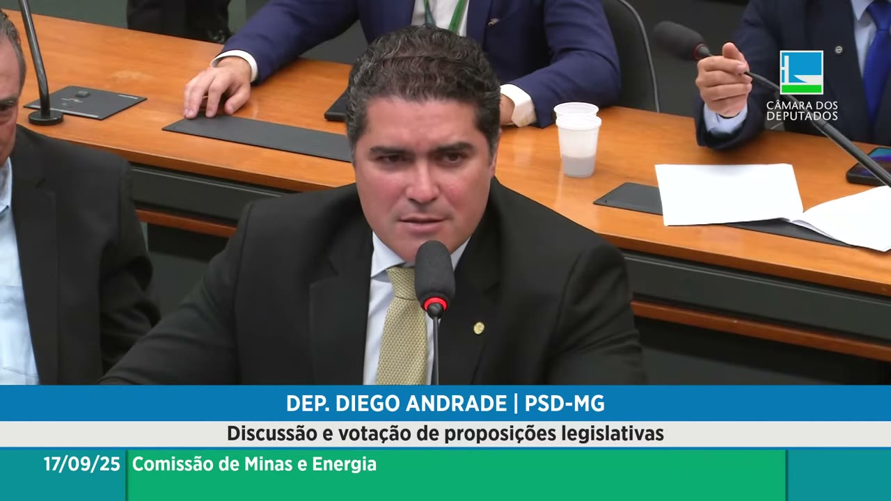 Vídeo do evento em 1:44:27