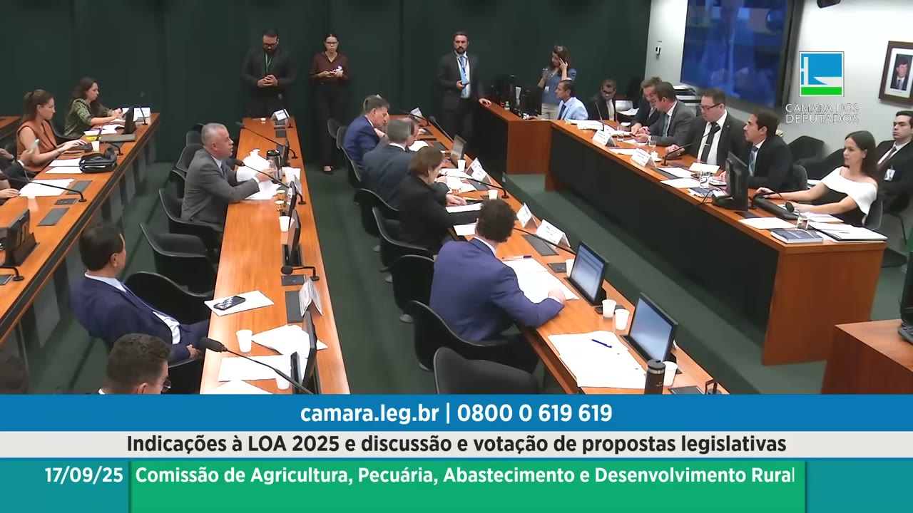 Vídeo do evento em 1:06:24