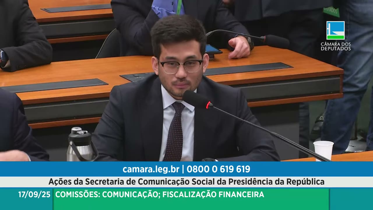 Vídeo do evento em 1:18:00