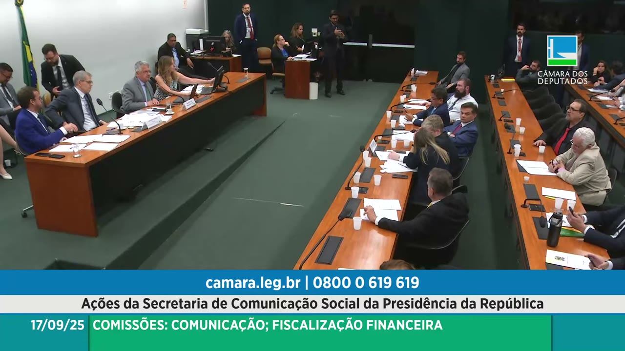 Vídeo do evento em 2:08:00