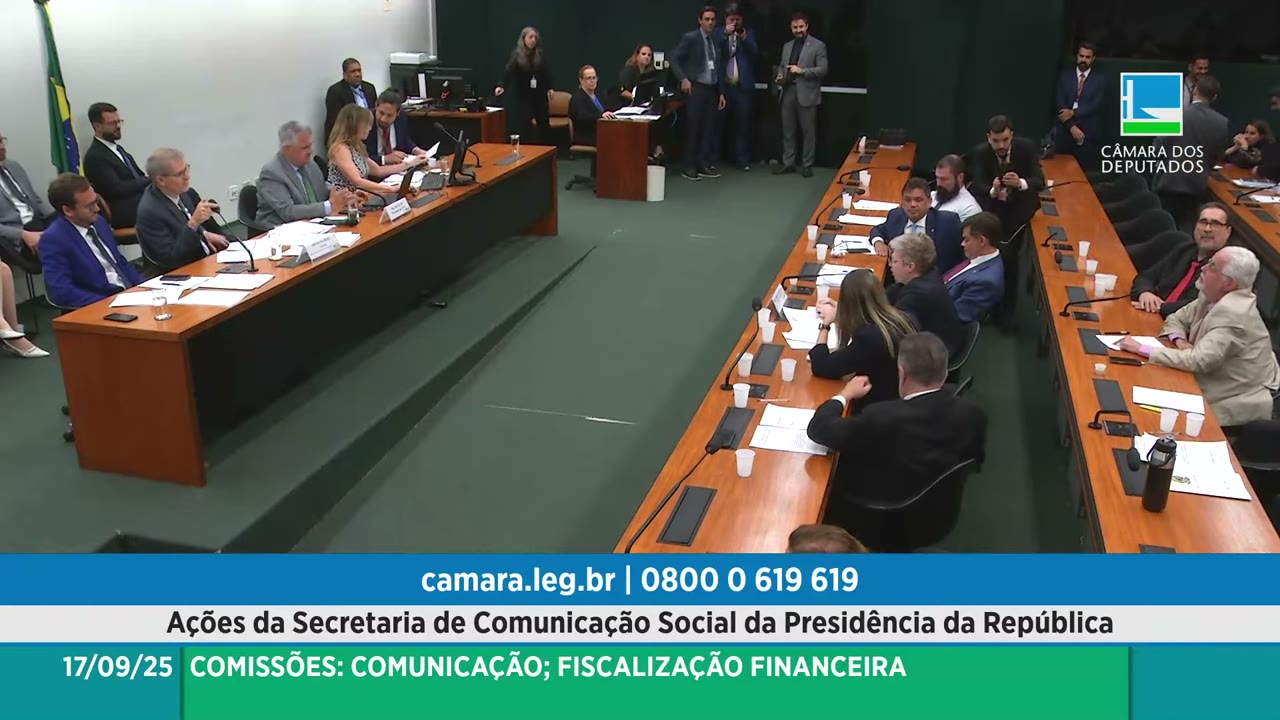 Vídeo do evento em 2:14:47