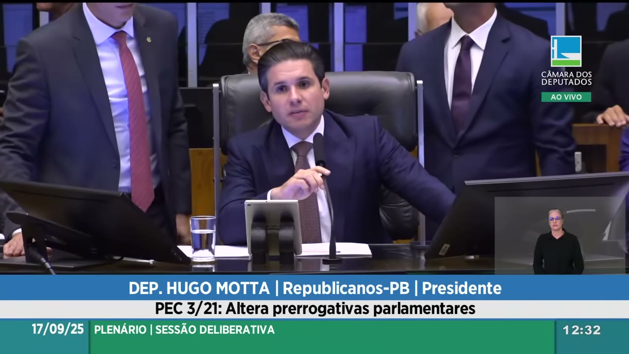 Vídeo do evento em 1:00:28