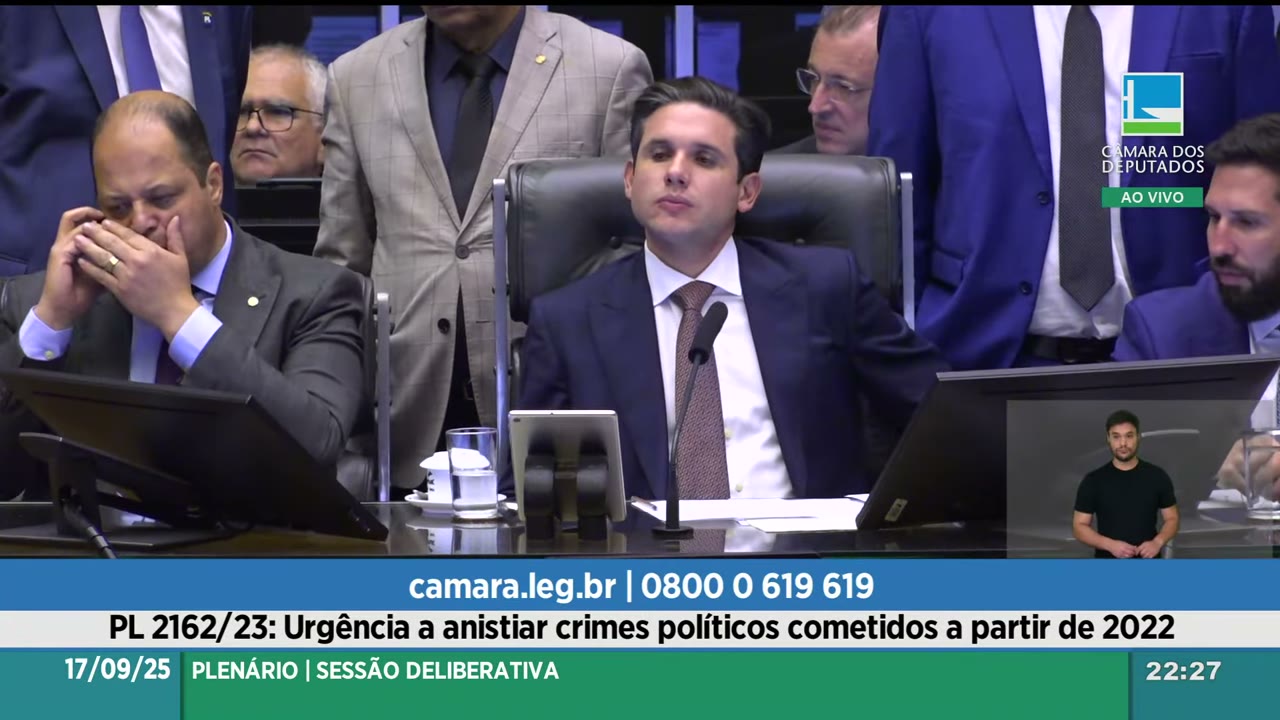 Vídeo do evento em 1:45:36