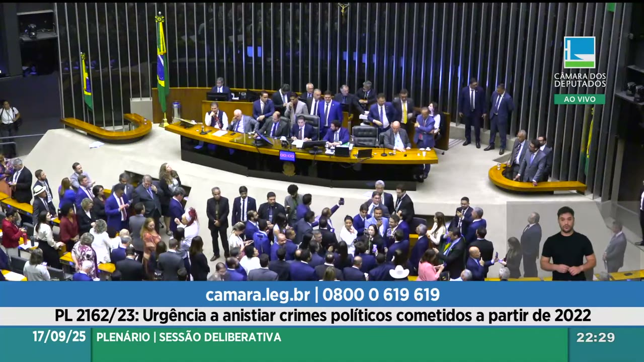 Vídeo do evento em 1:48:09