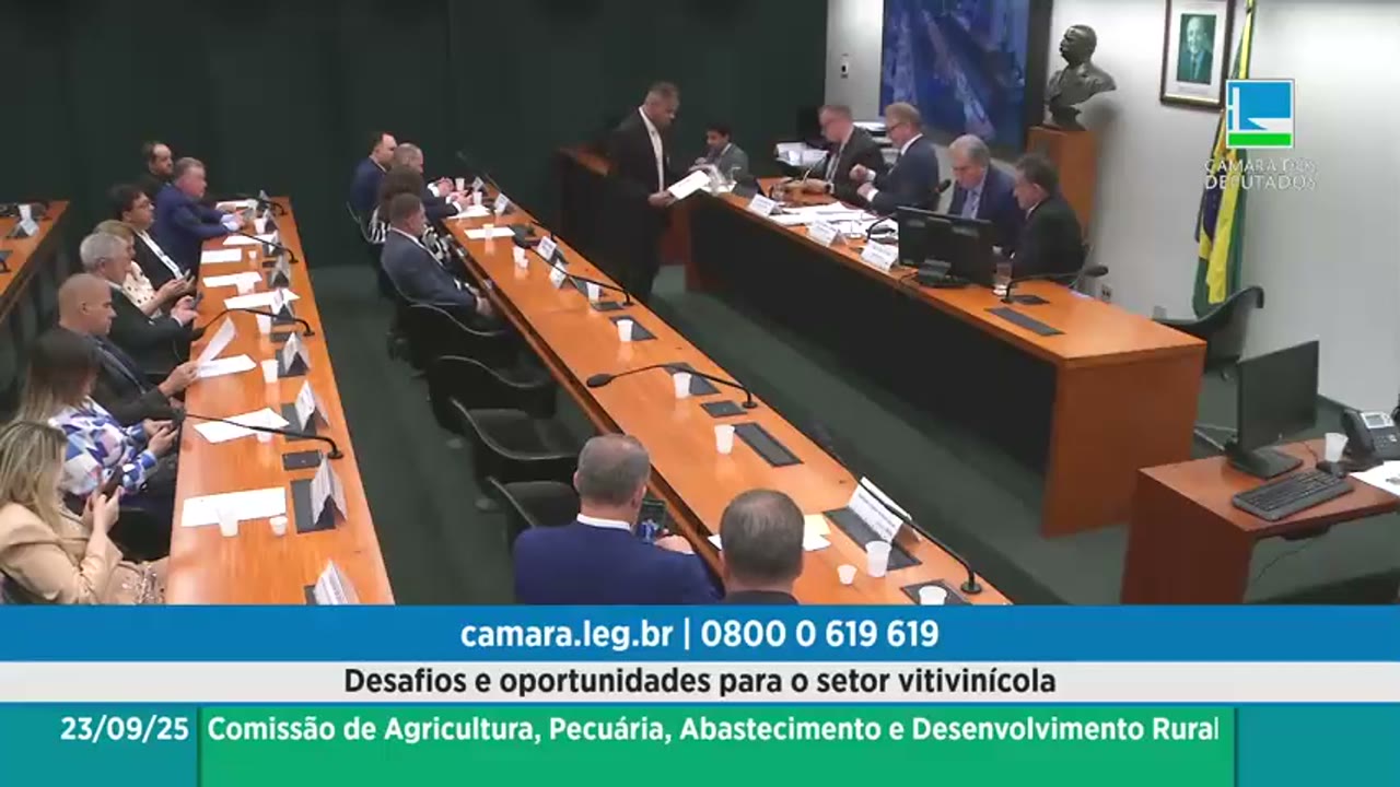Vídeo do evento em 2:19:05