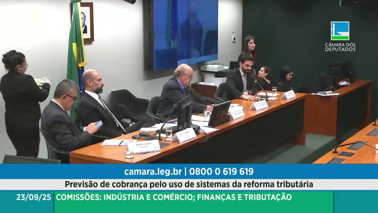 Vídeo do evento em 1:09:45