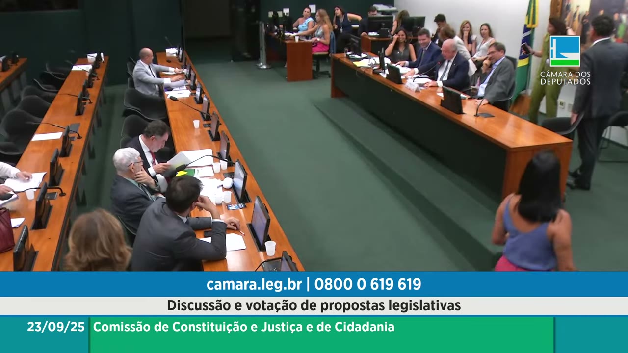 Vídeo do evento em 1:12:04
