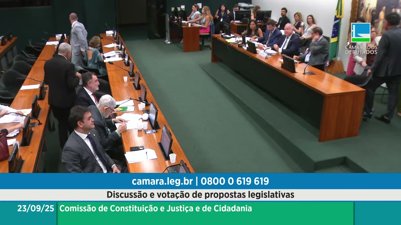 Vídeo do evento em 1:12:55