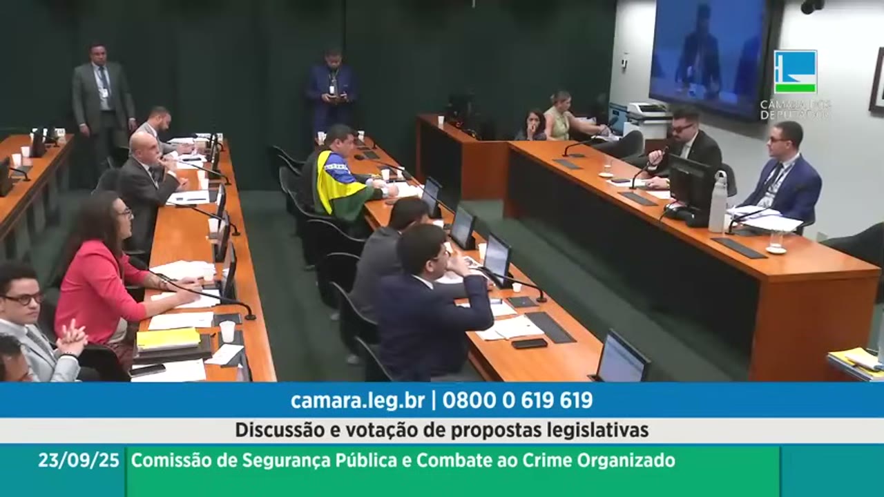 Vídeo do evento em 1:40:06