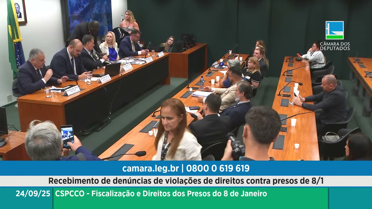 Vídeo do evento em 1:04:12