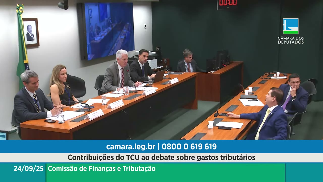 Vídeo do evento em 1:44:44