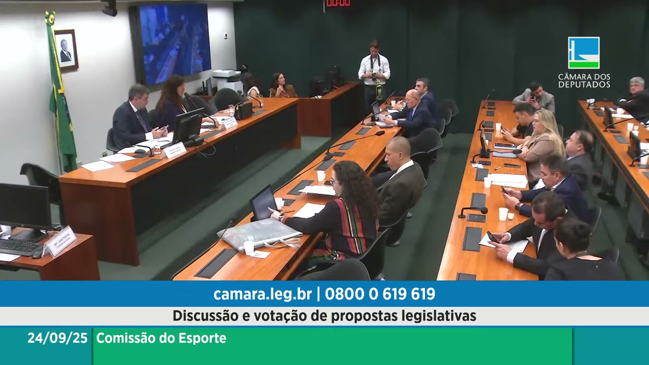 Vídeo do evento em 1:00:30