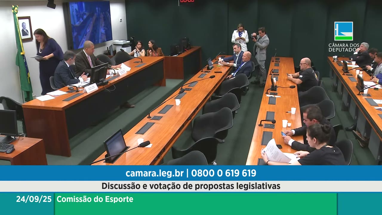 Vídeo do evento em 1:06:47