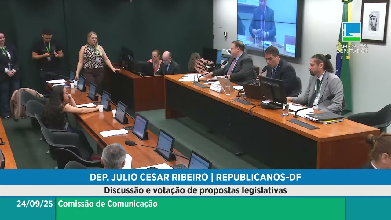 Vídeo do evento em 53:18