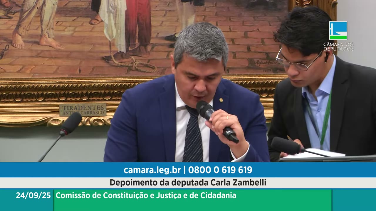 Vídeo do evento em 58:00
