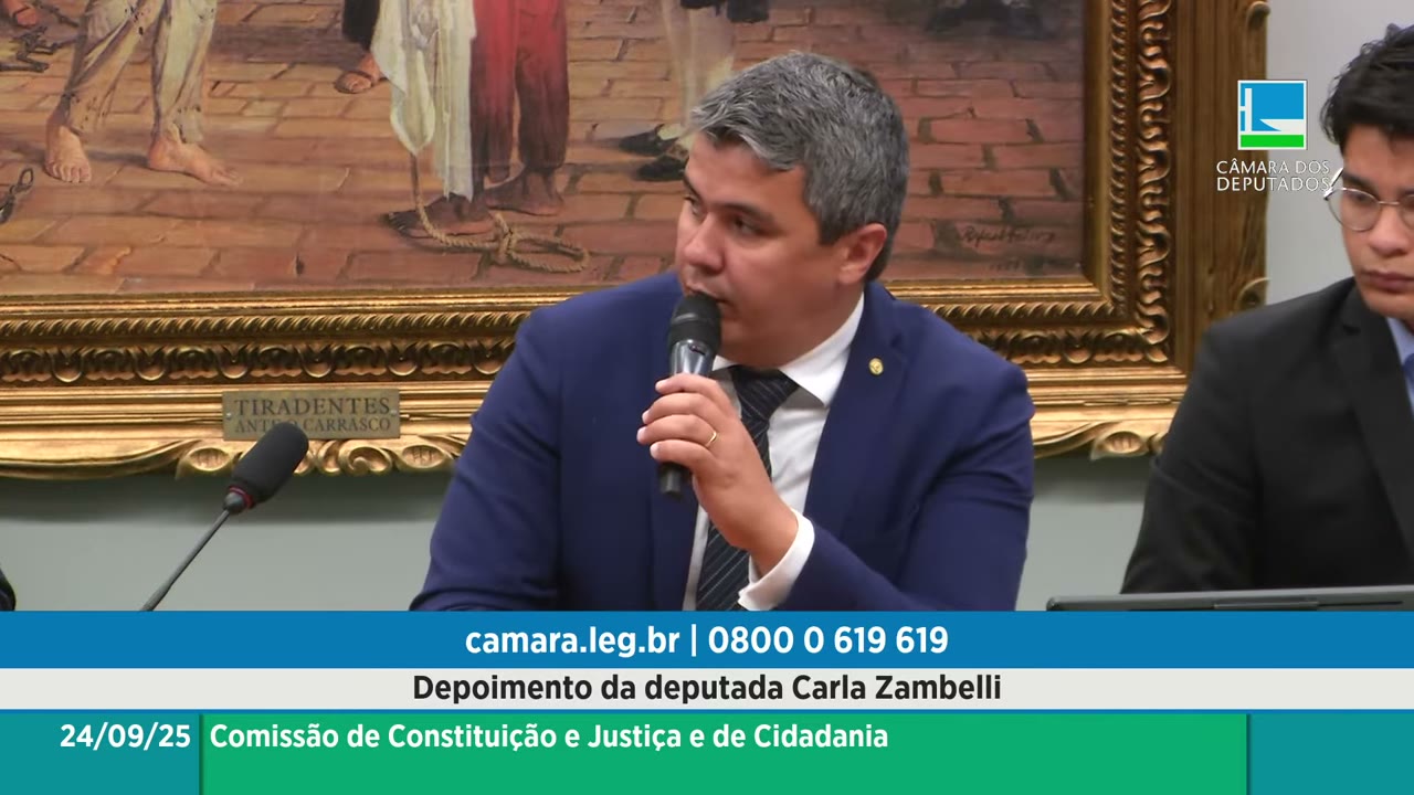 Vídeo do evento em 1:04:49