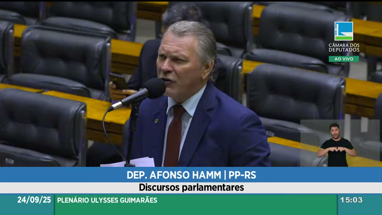 Vídeo do evento em 1:03:55