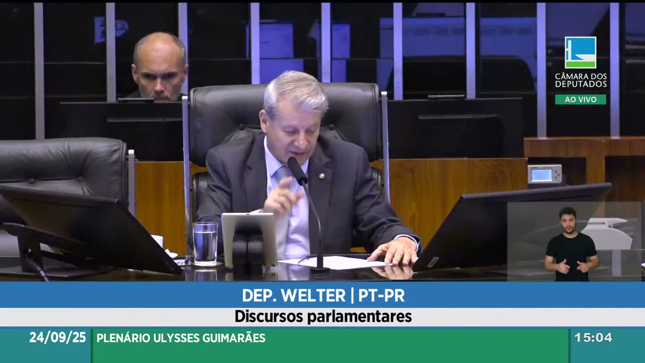 Vídeo do evento em 1:04:52