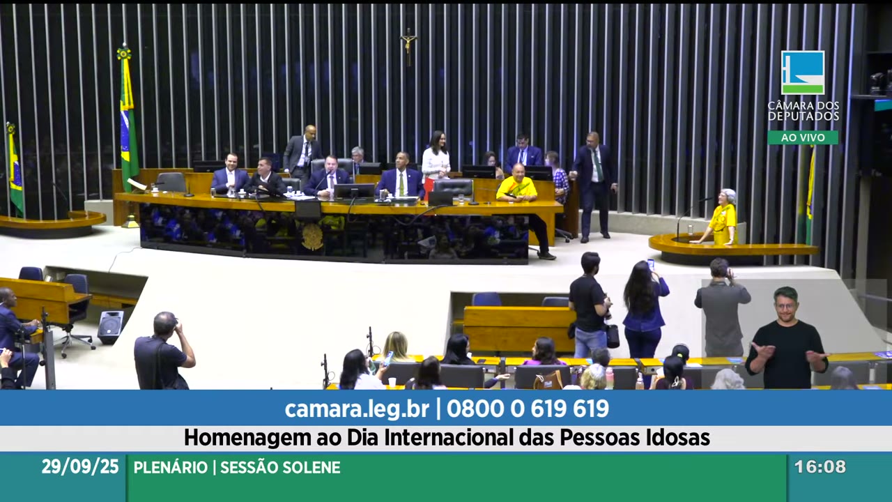 Vídeo do evento em 1:00:51