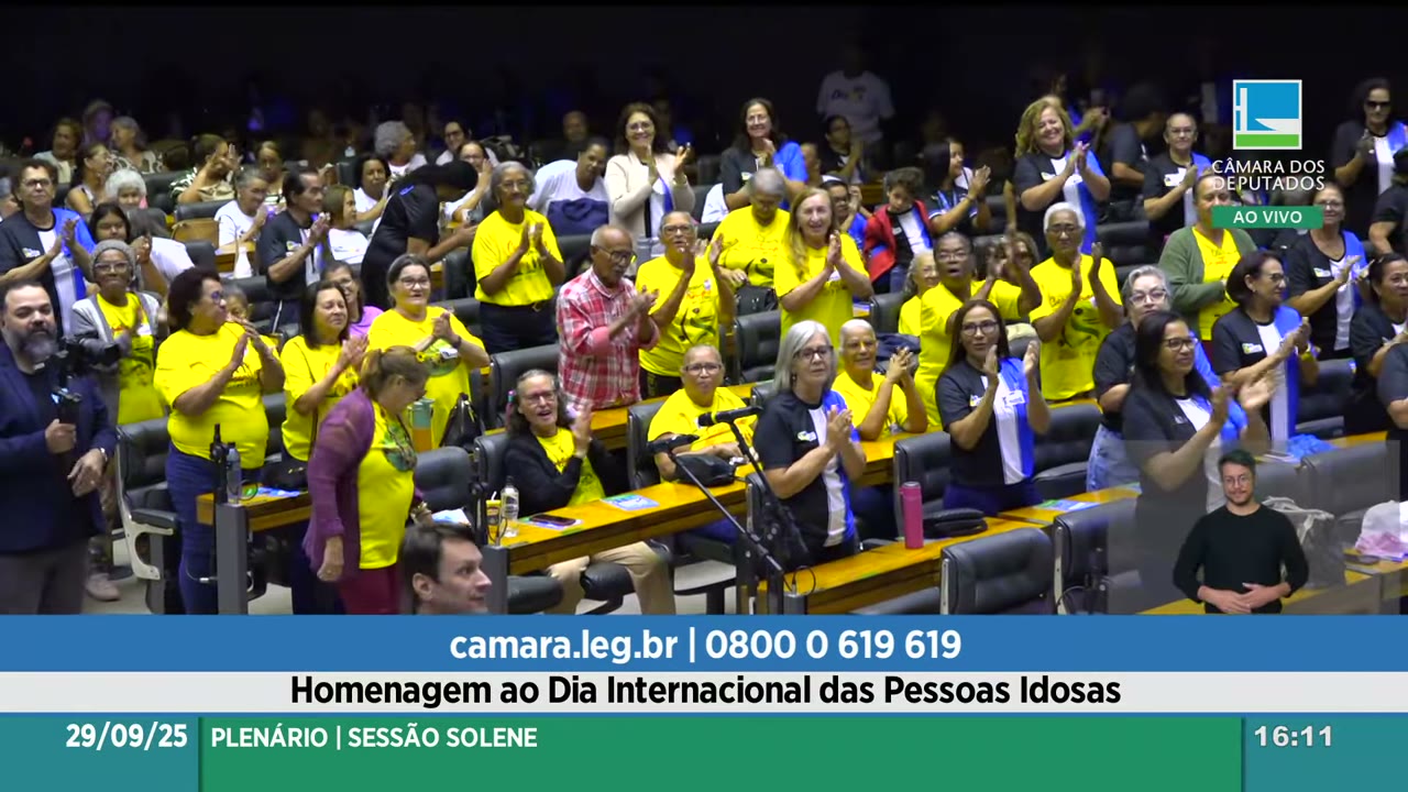 Vídeo do evento em 1:04:14