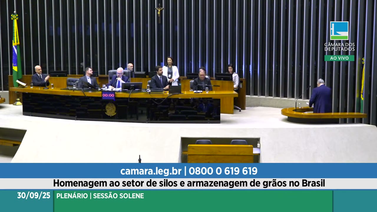 Vídeo do evento em 1:03:23