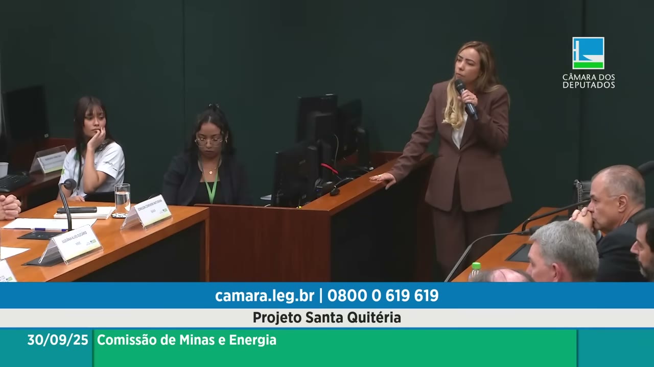 Vídeo do evento em 1:13:00