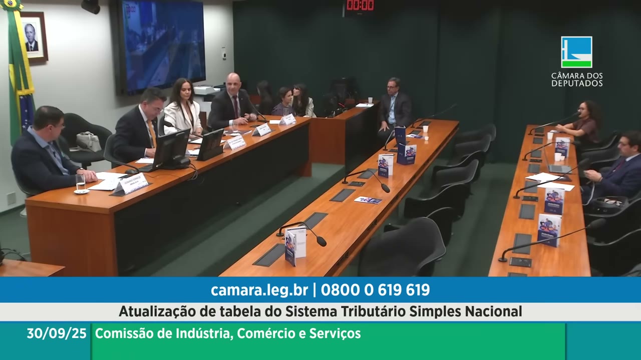 Vídeo do evento em 1:23:19