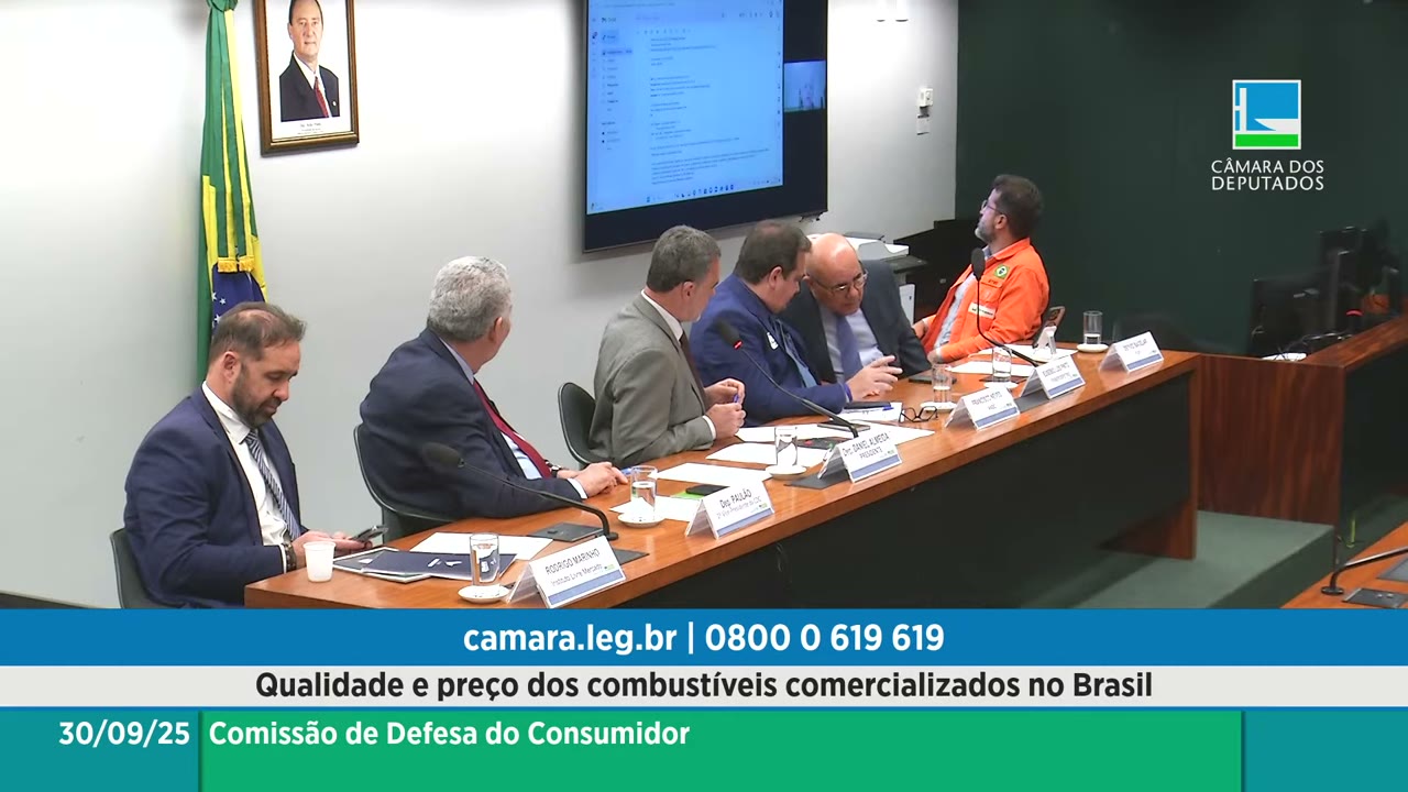 Vídeo do evento em 1:07:48
