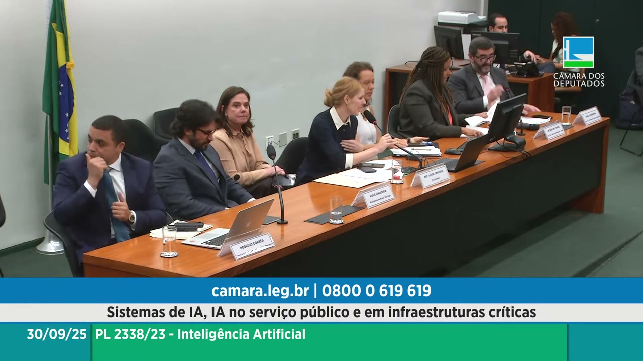 Vídeo do evento em 1:07:04