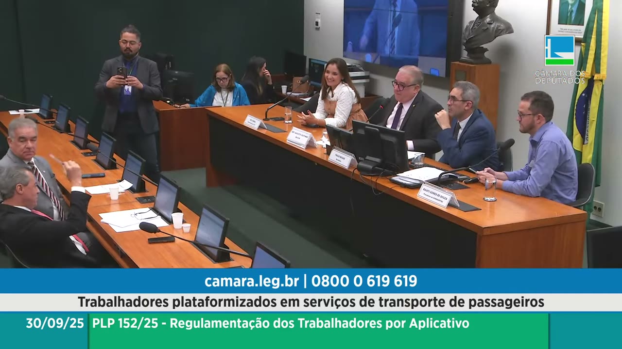 Vídeo do evento em 1:16:09