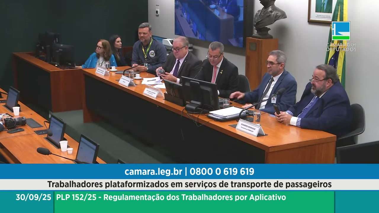 Vídeo do evento em 2:01:35