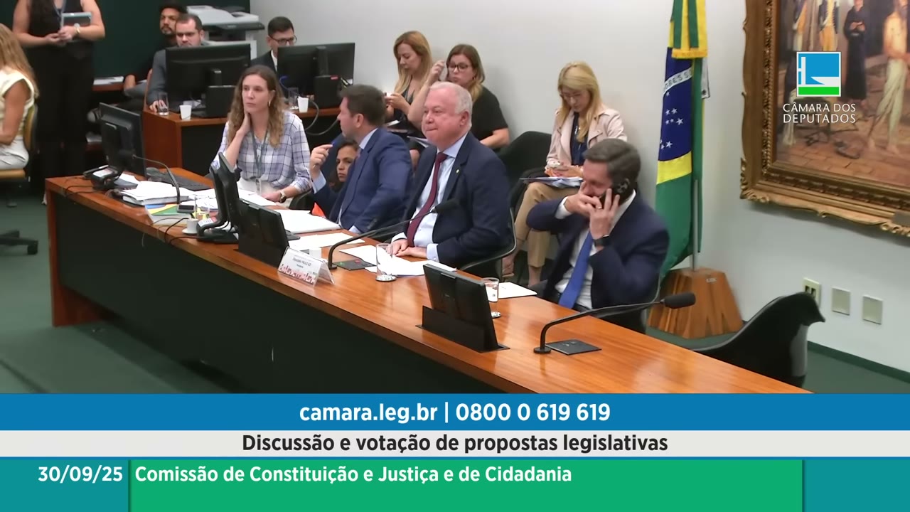 Vídeo do evento em 1:01:14