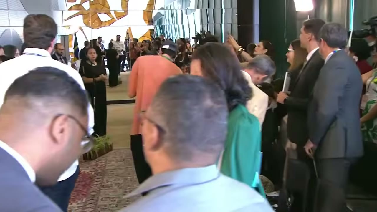 Vídeo do evento em 1:05:33