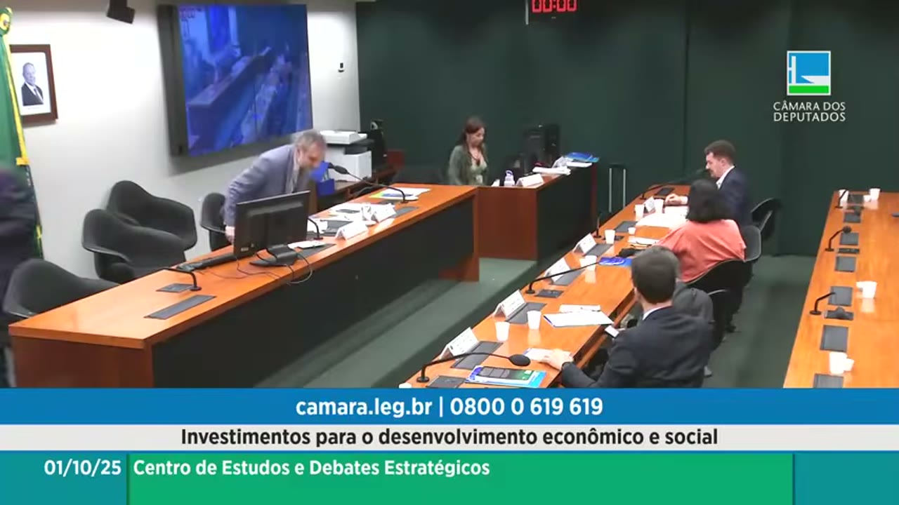 Vídeo do evento em 1:51:30