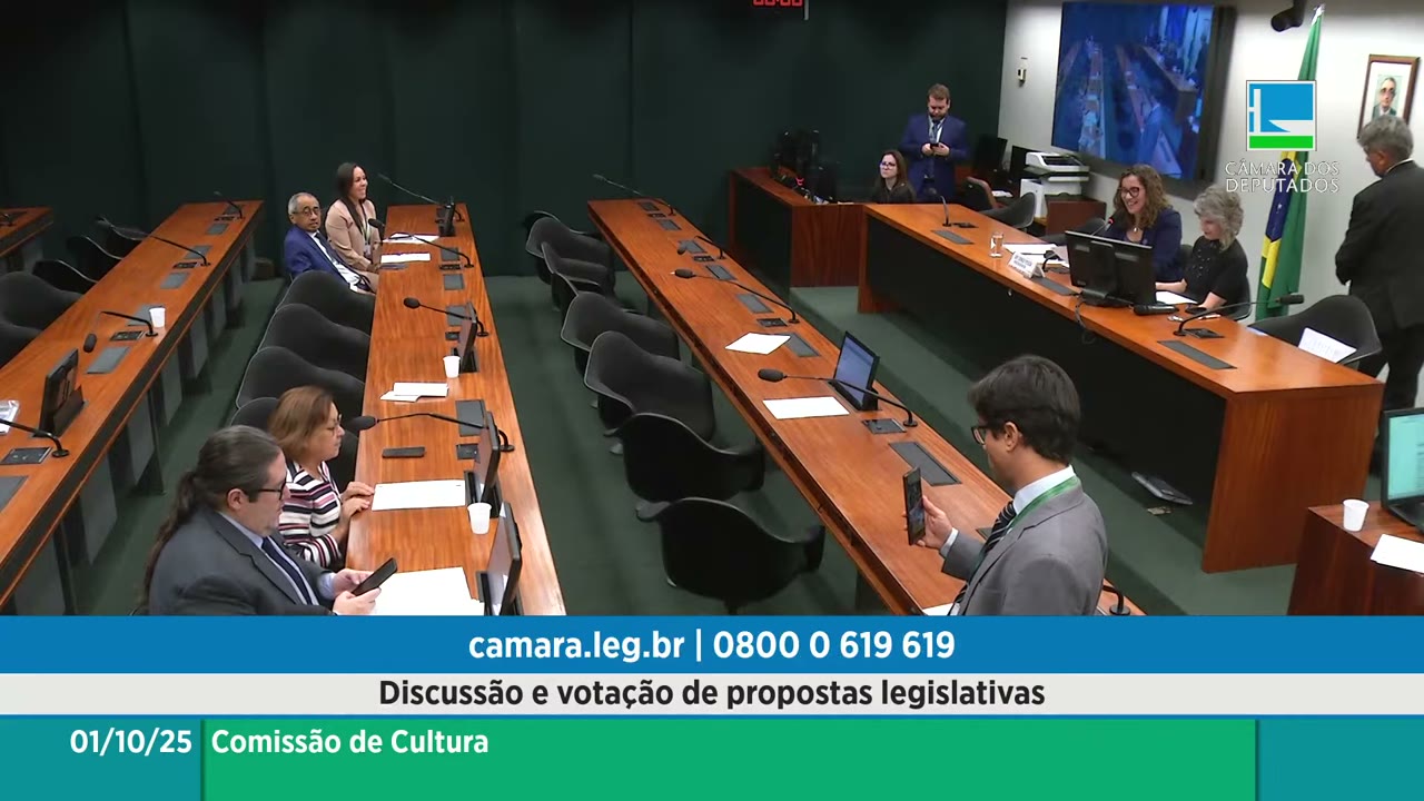 Vídeo do evento em 1:02:32