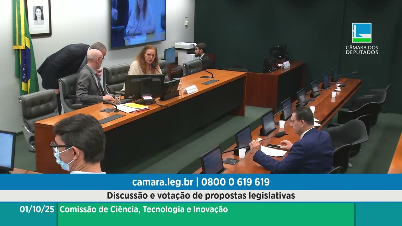 Vídeo do evento em 1:01:53
