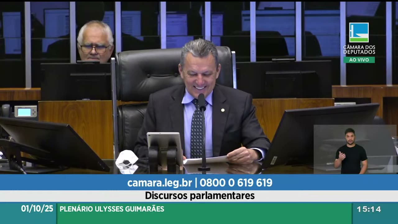 Vídeo do evento em 1:19:44