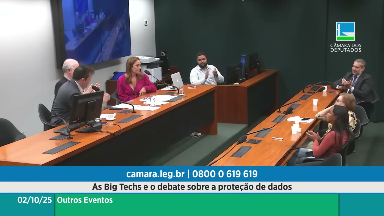 Vídeo do evento em 48:00