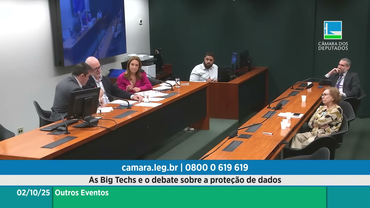 Vídeo do evento em 1:15:40