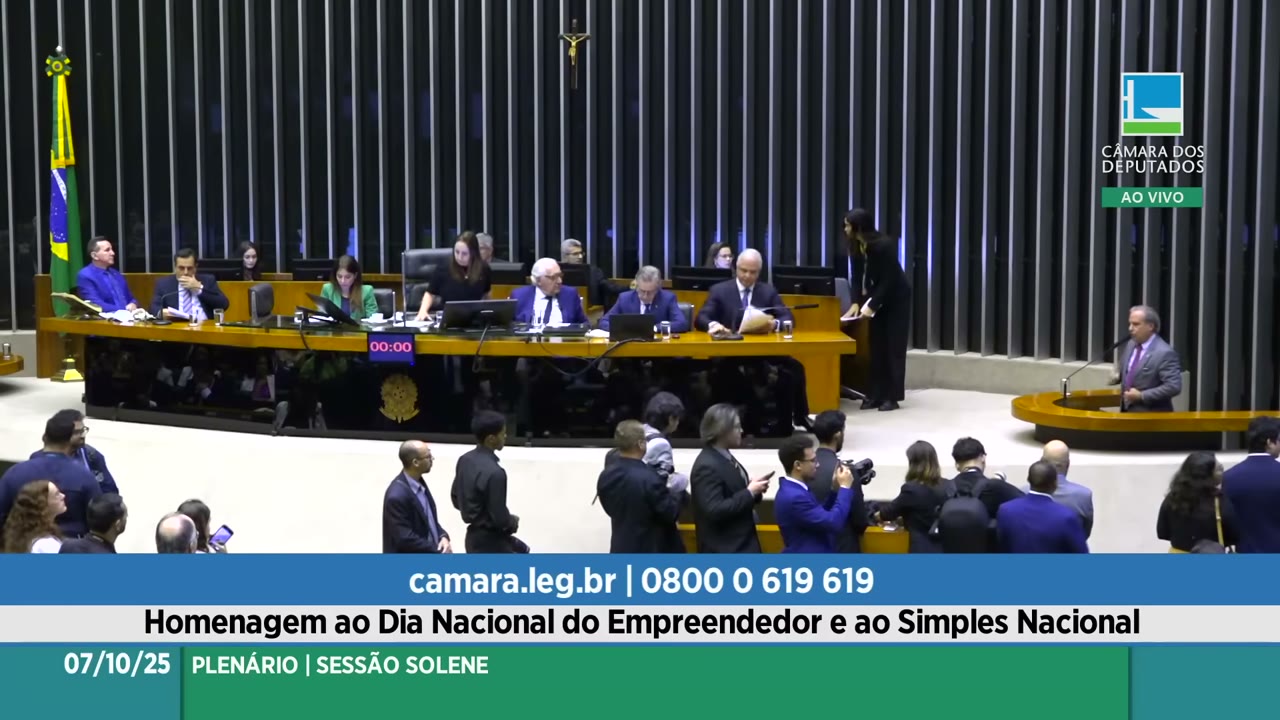 Vídeo do evento em 1:17:36