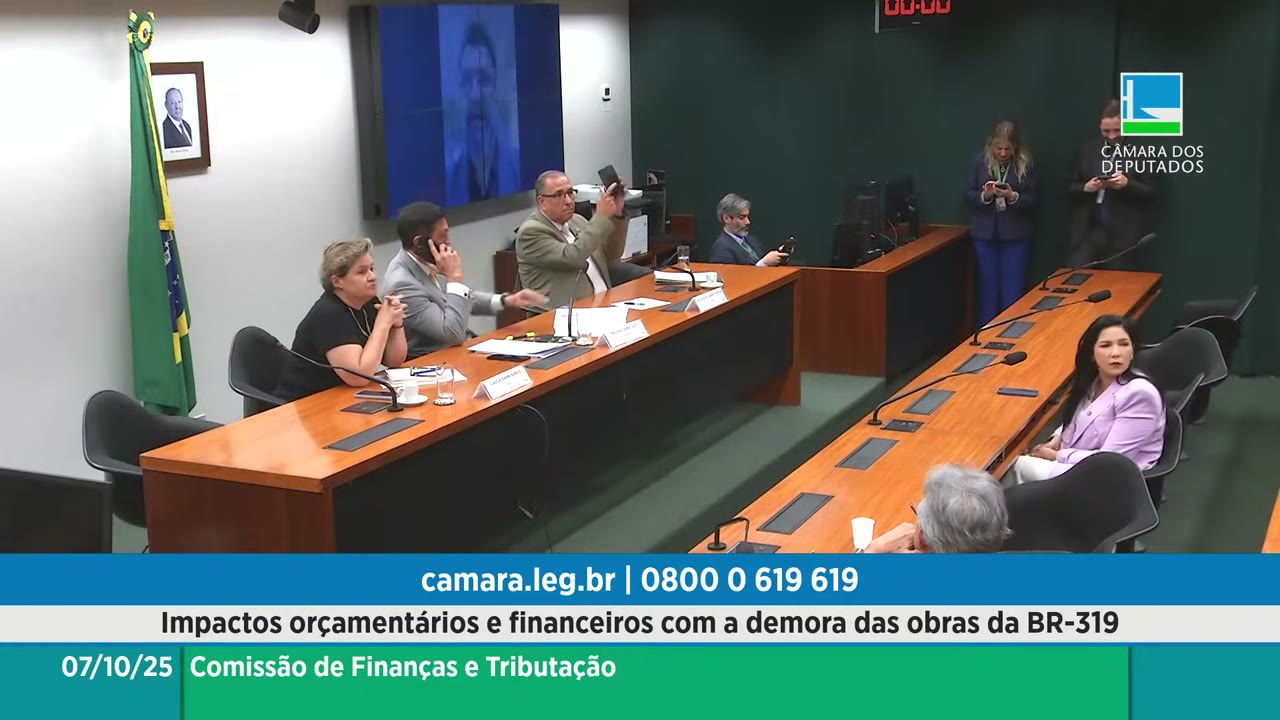 Vídeo do evento em 1:32:07