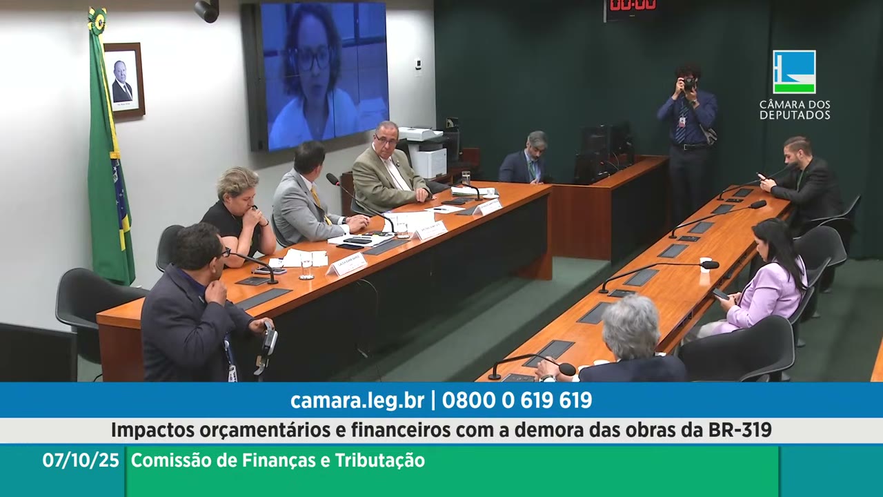 Vídeo do evento em 1:44:18