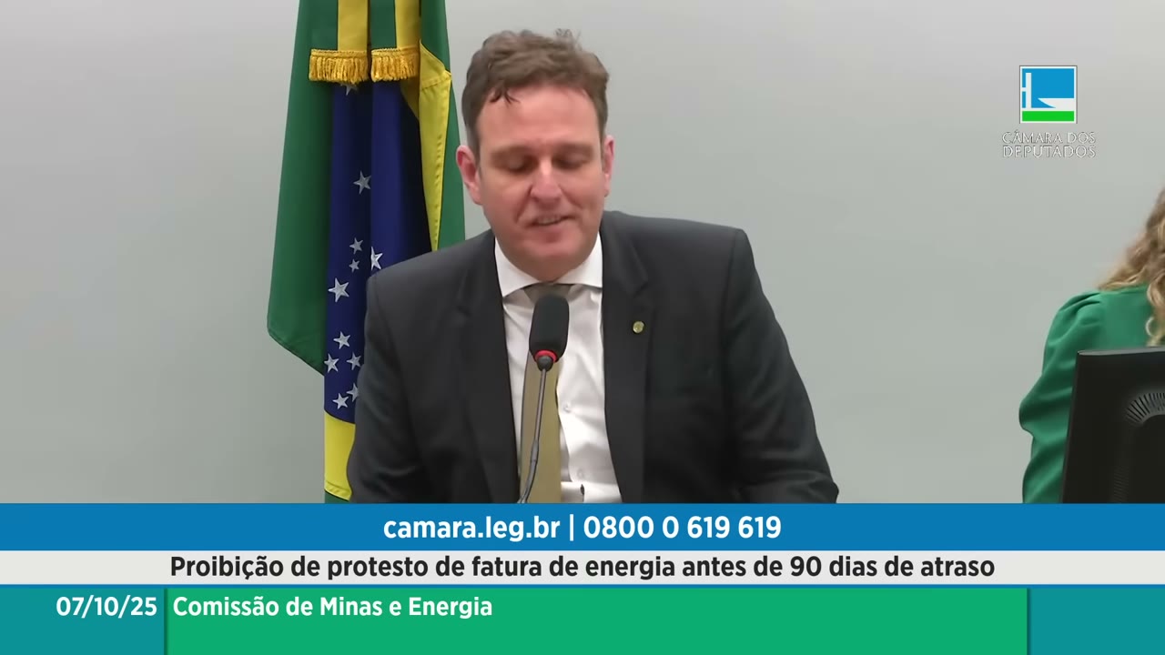 Vídeo do evento em 1:00:02