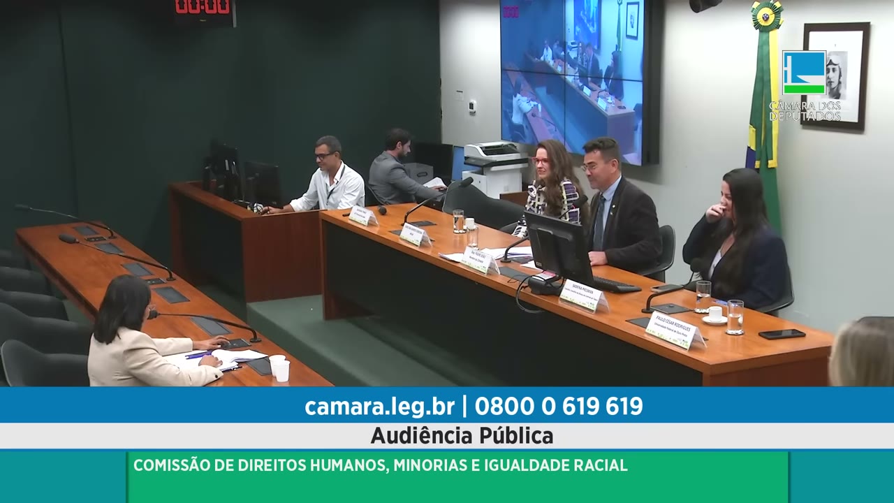 Vídeo do evento em 1:02:02