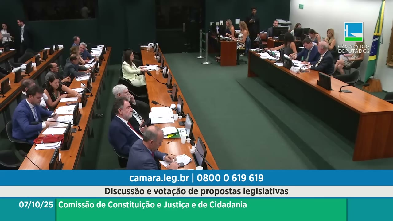 Vídeo do evento em 1:06:24